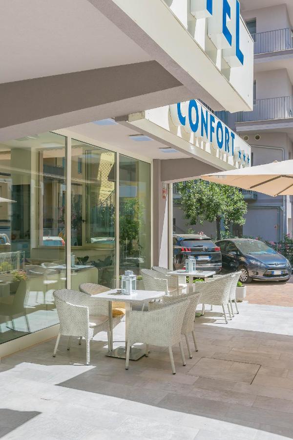 Hotel Confort Rimini Exterior foto